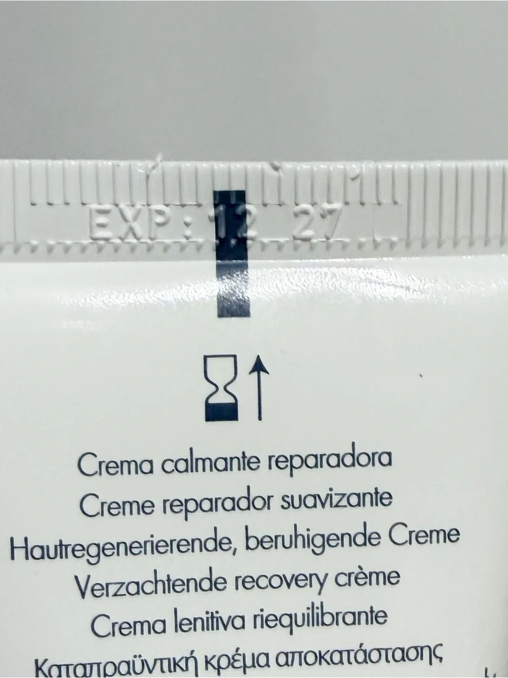Avene new box